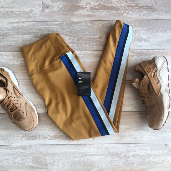 NWT Nike Women’s Power Training Tights - Picture 2 of 6